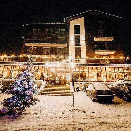 Loft Hotel Bukovel Bagian luar foto