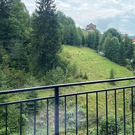 Loft Hotel Bukovel Bagian luar foto