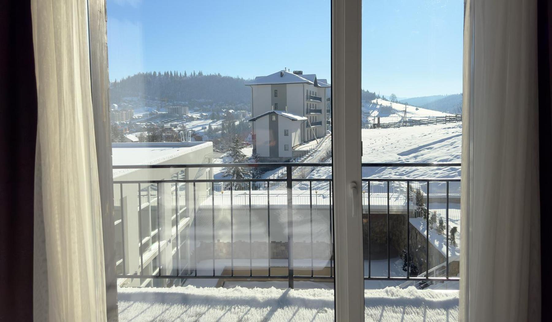 Loft Hotel Bukovel Bagian luar foto