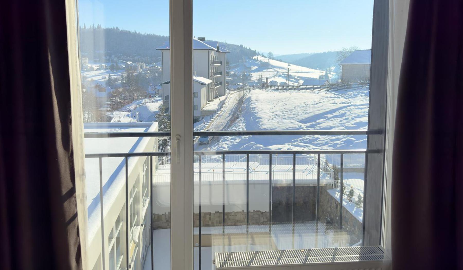 Loft Hotel Bukovel Bagian luar foto